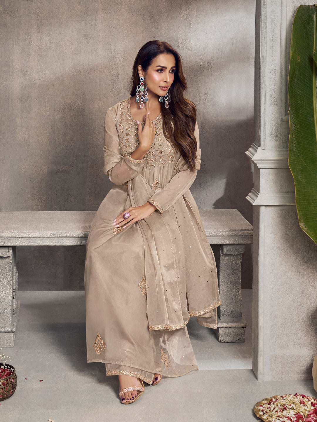 Malaika Arora Ethnic Motifs Embroidered Pleated Zari Organza Kurta With Palazzos & Dupatta